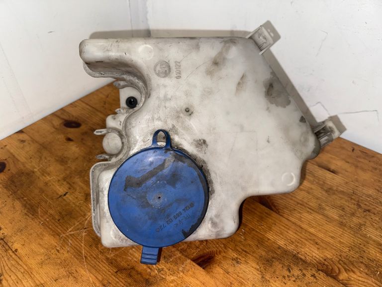 MERCEDES-BENZ B-CLASS Sports Tourer W245 Window Washer Tank 1248690272