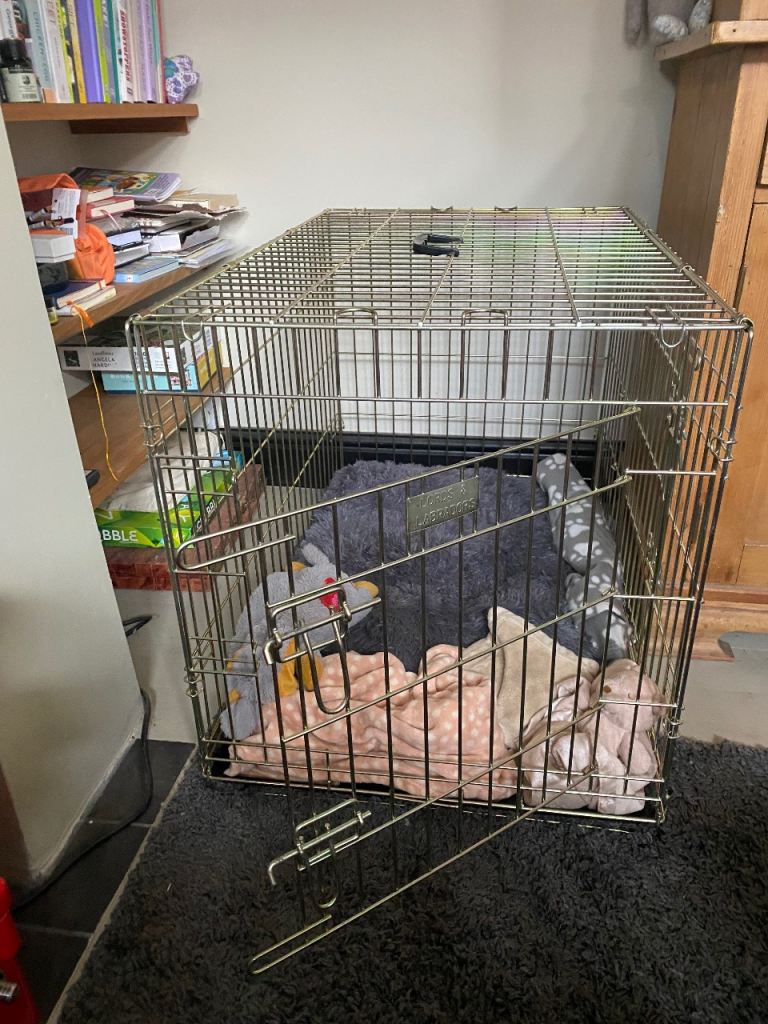 Lords & Labradors dog crate