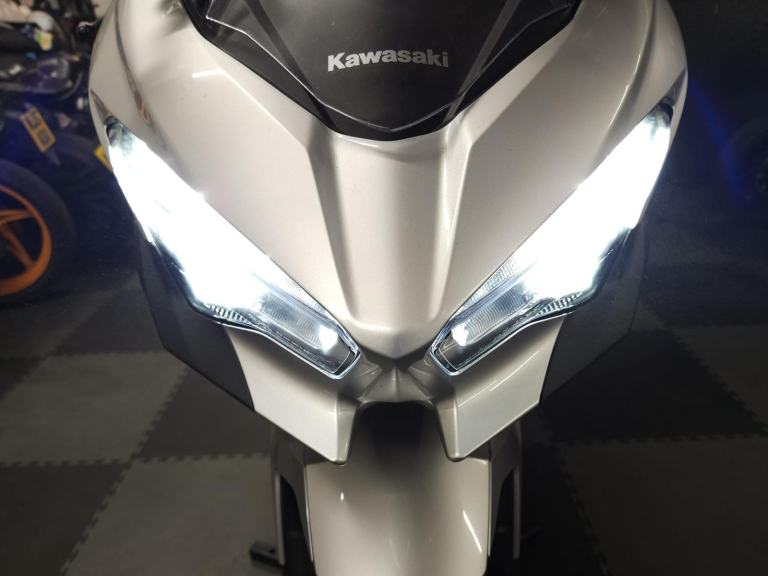 Kawasaki Ninja E-1 2025