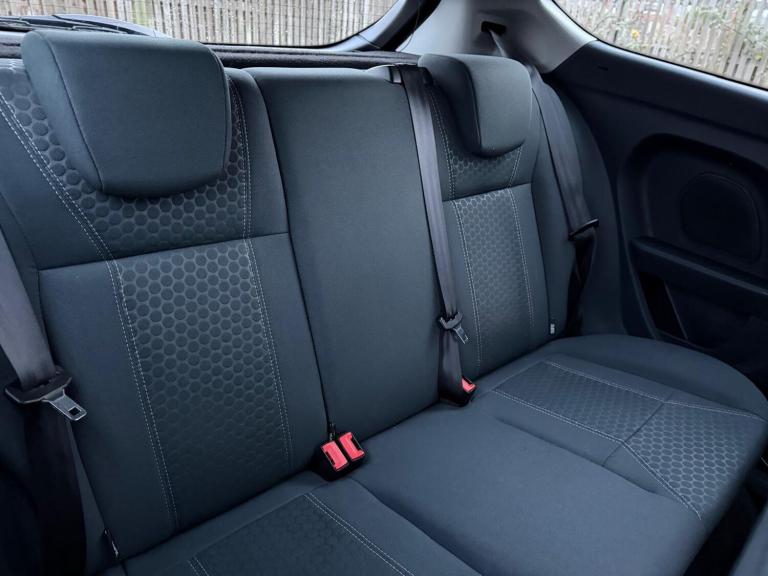 2011 Ford Fiesta 1.25 Zetec 3dr HATCHBACK Petrol Manual