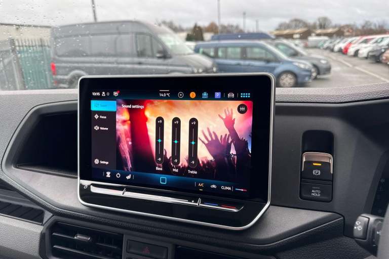 2025 Volkswagen Crafter 2.0 TDI 140PS Commerce High Roof Van PANEL VAN DIESEL Manual