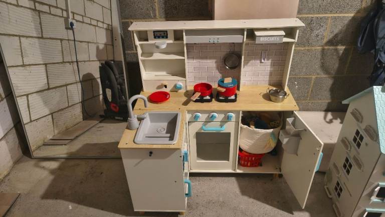 Play Kitchen.