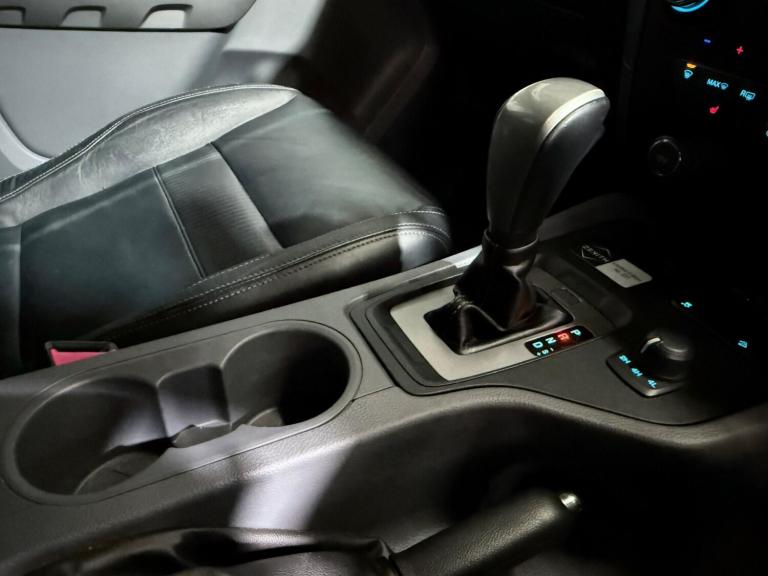 2016 Ford Ranger 2.2 TDCi Limited 1 Auto 4WD Euro 5 4dr PICK UP Diesel Automatic