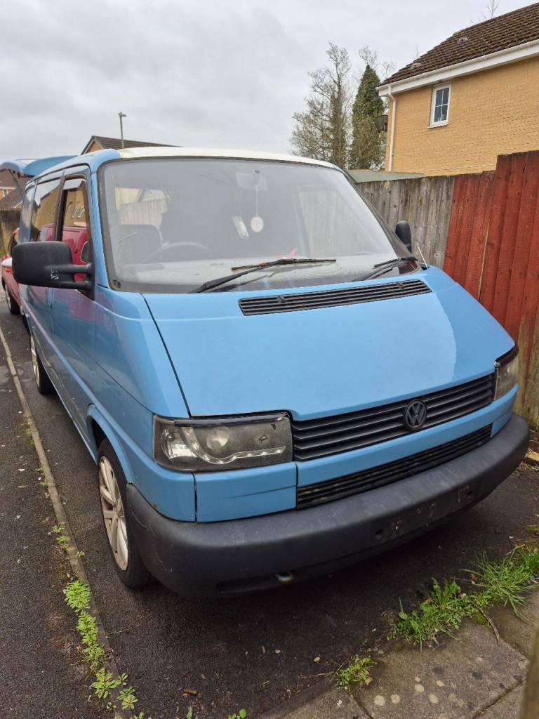 Vw t4 short nose front grille (early type) 