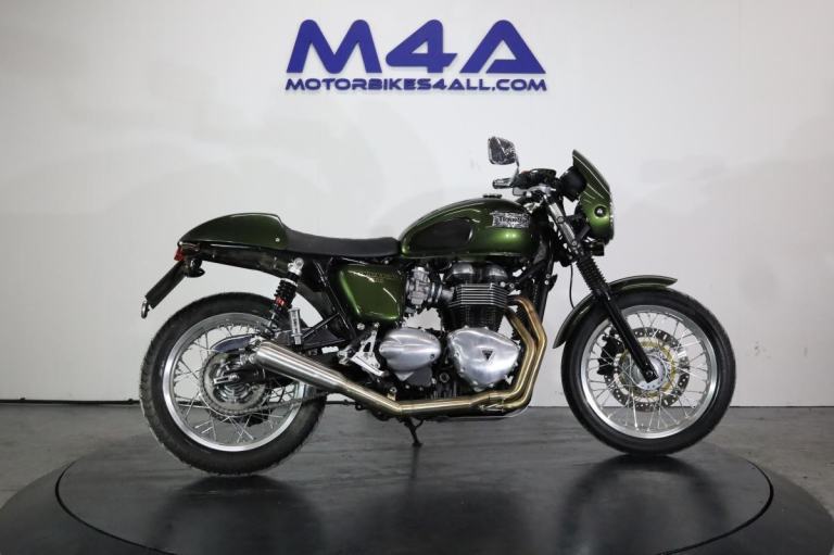TRIUMPH THRUXTON 900 2014