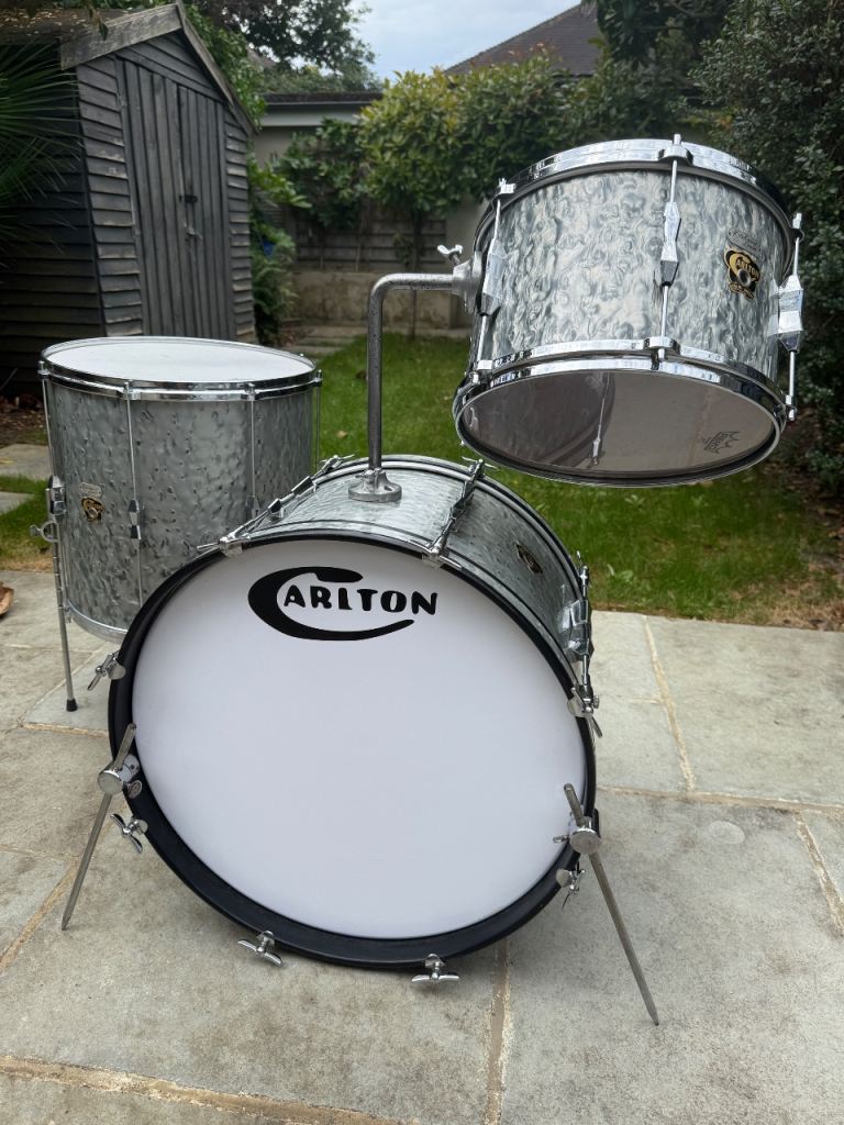 Carlton Vintage Drum kit 20,12,16 sizes