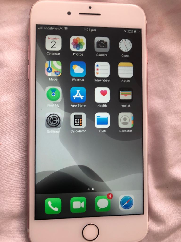 Apple iPhone 7 Plus 32gb unlocked fully works looks nearly new battery health 78%