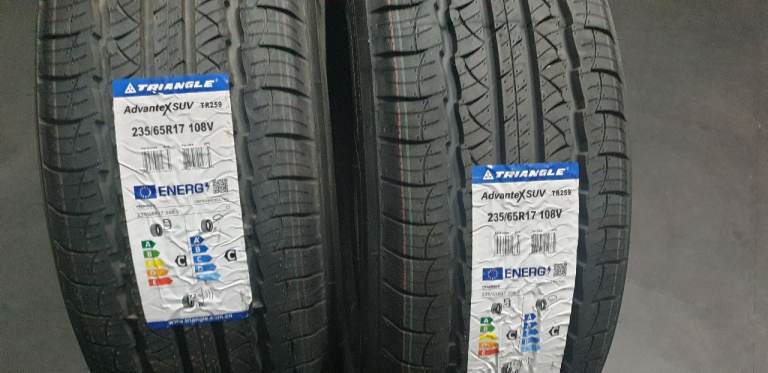 235 65 17   2 x NEW!! tyres Triangle Advantex SUV TR259 All Seasons