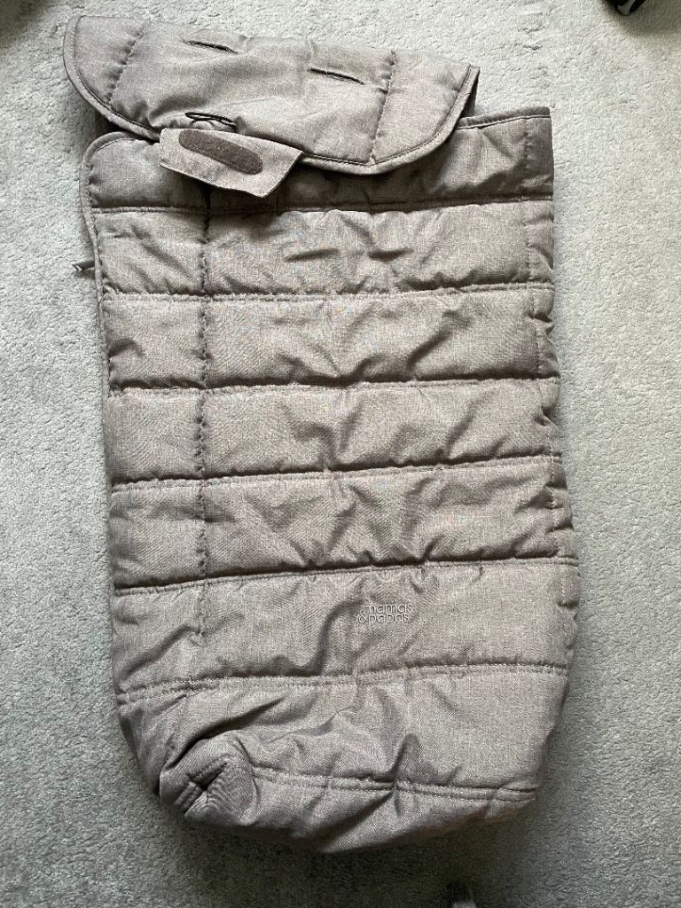 Mamas and Papas universal footmuff (warm)