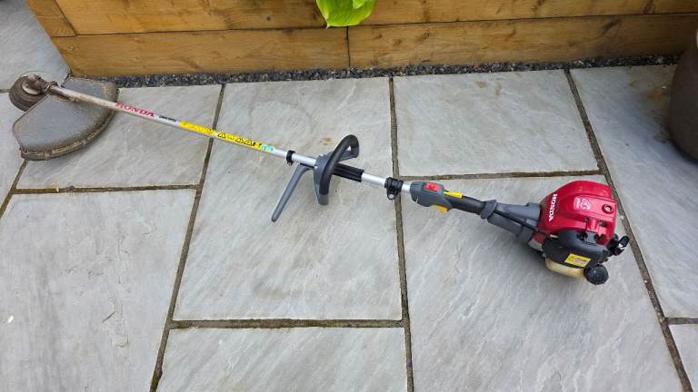 Honda Petrol Strimmer/Brush Cutter – Good Condition