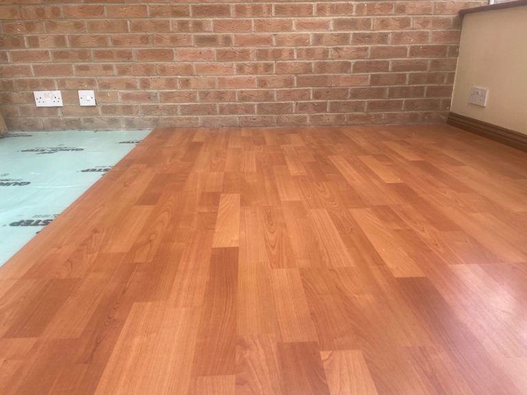 ClicWood Laminate Flooring – Good Condition, Various Lengths