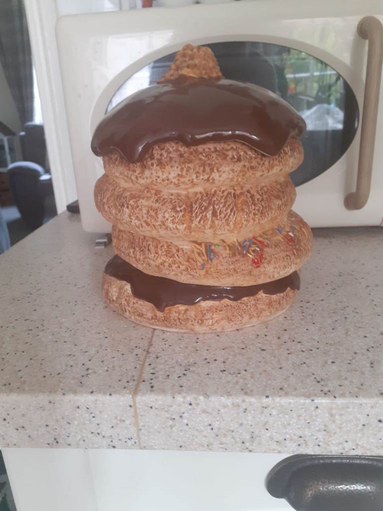 Novelty Cookie jar 