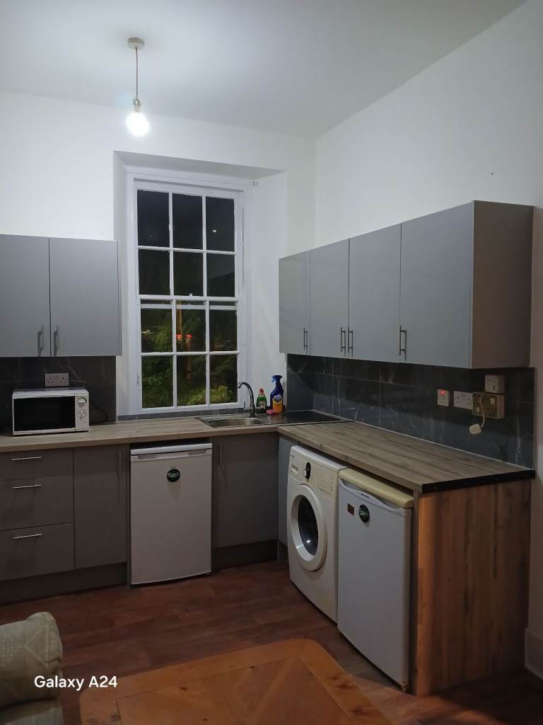 Kitchens Renovation and bathroom tiles