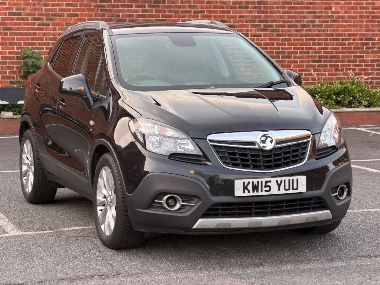 Automatic 2015 Vauxhall, MOKKA, SE, 1.4 Petrol 5 doors Black Excellent Condition 