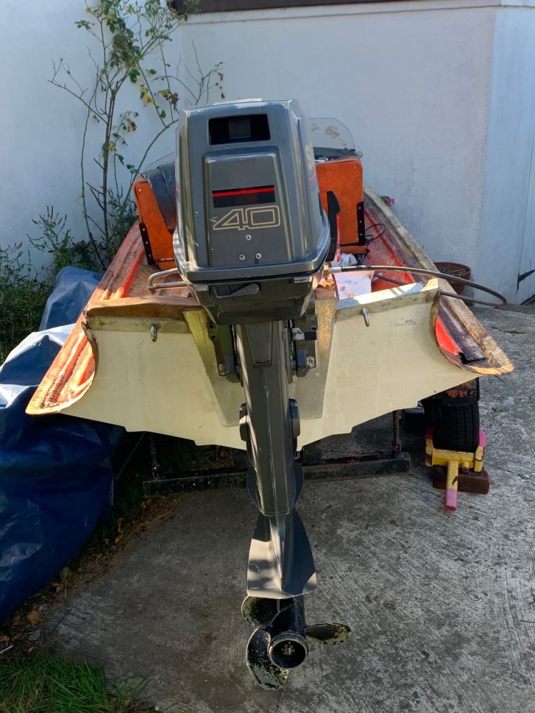 Suzuki 40 hp outboard motor long shaft