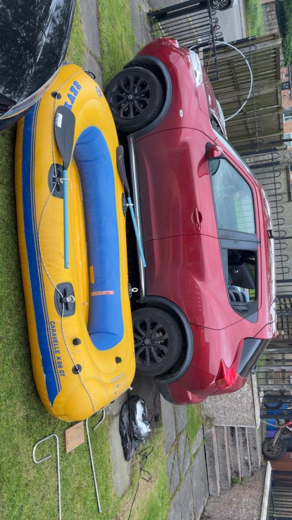 Inflatable boat
