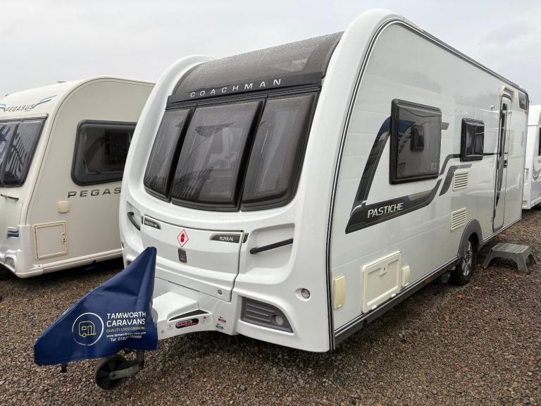 COACHMAN PASTICHE 520/4 - 4 BERTH CARAVAN WITH END WASHROOM + MOTORMOVER
