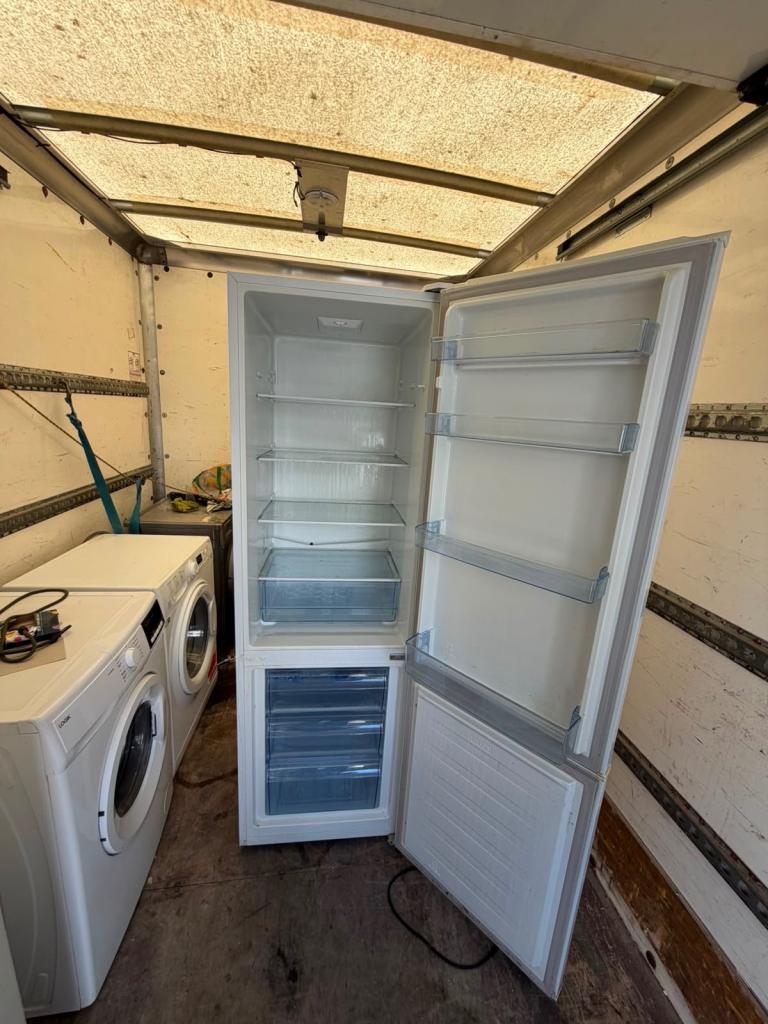 White Fridge Freezer - Good Condition