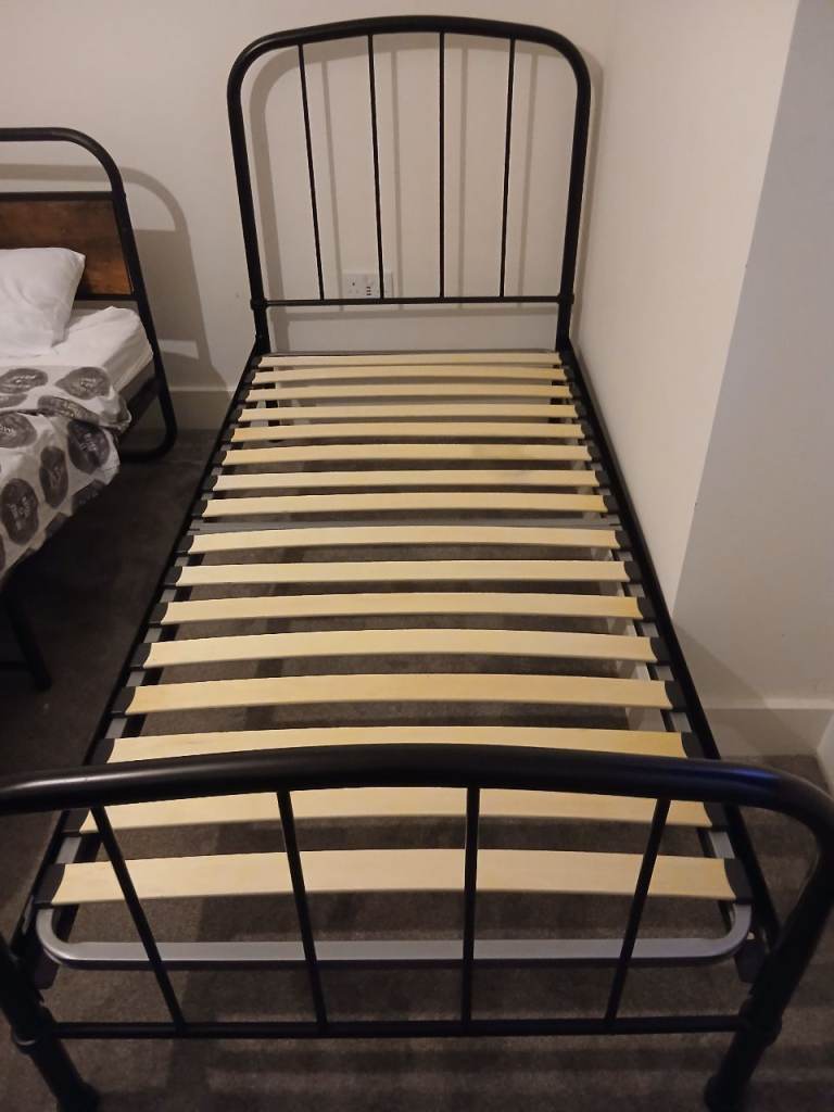 Dreams Westbrook Black Metal Single Bed Frame with Slats – Good Condition