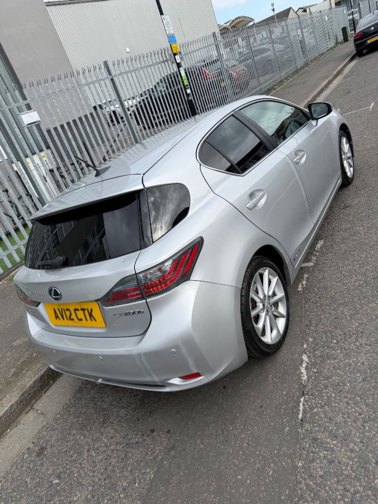 Lexus, CT, Hatchback, 2012, Semi-Auto, 1798 (cc), 5 doors