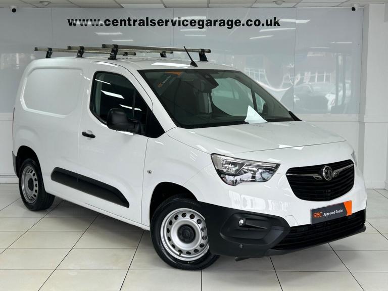 2021 Vauxhall Combo 1.5 Turbo D 2300 Dynamic L1 H1 Euro 6 4dr PANEL VAN Diesel Manual
