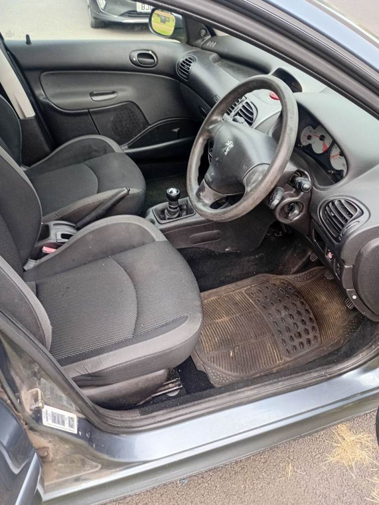 Peugeot, 206, Hatchback, 2006, Manual, 1398 (cc), 5 doors