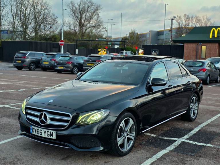 Mercedes-Benz E220 2017 premium sunroof- e class 