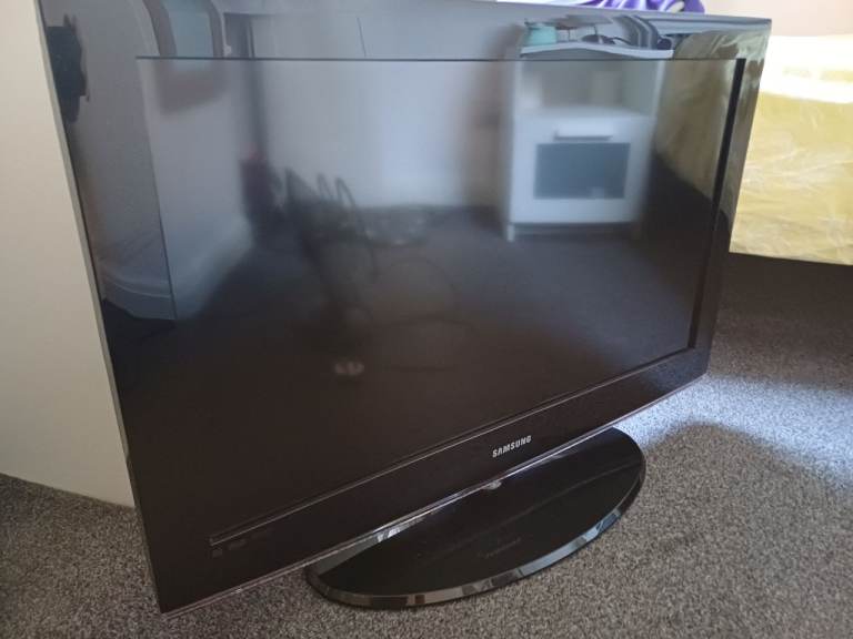 TV Samsung + Amplified Indoor  Aerial