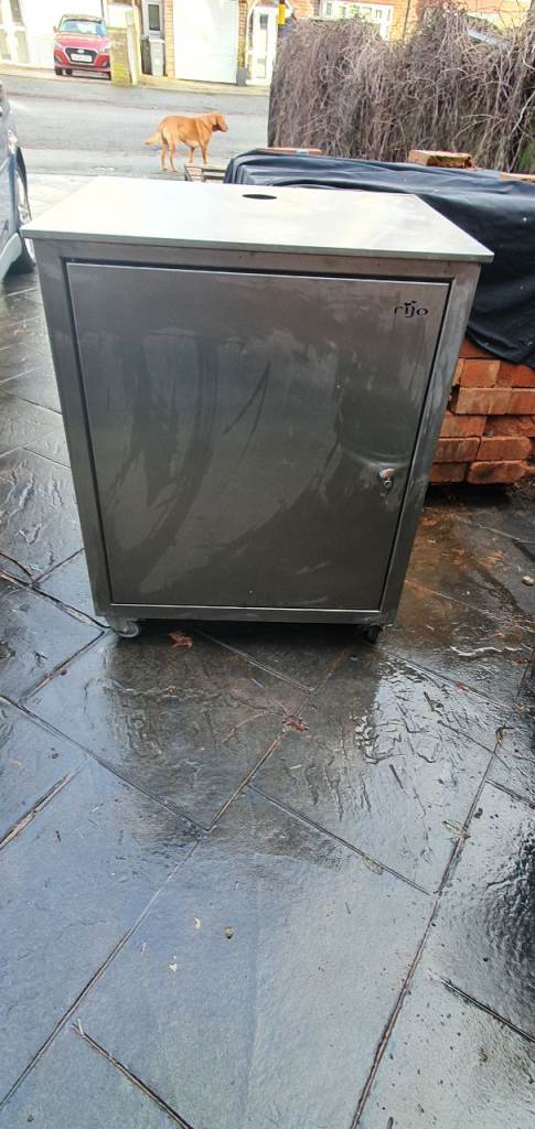 Stainless steel cupboard