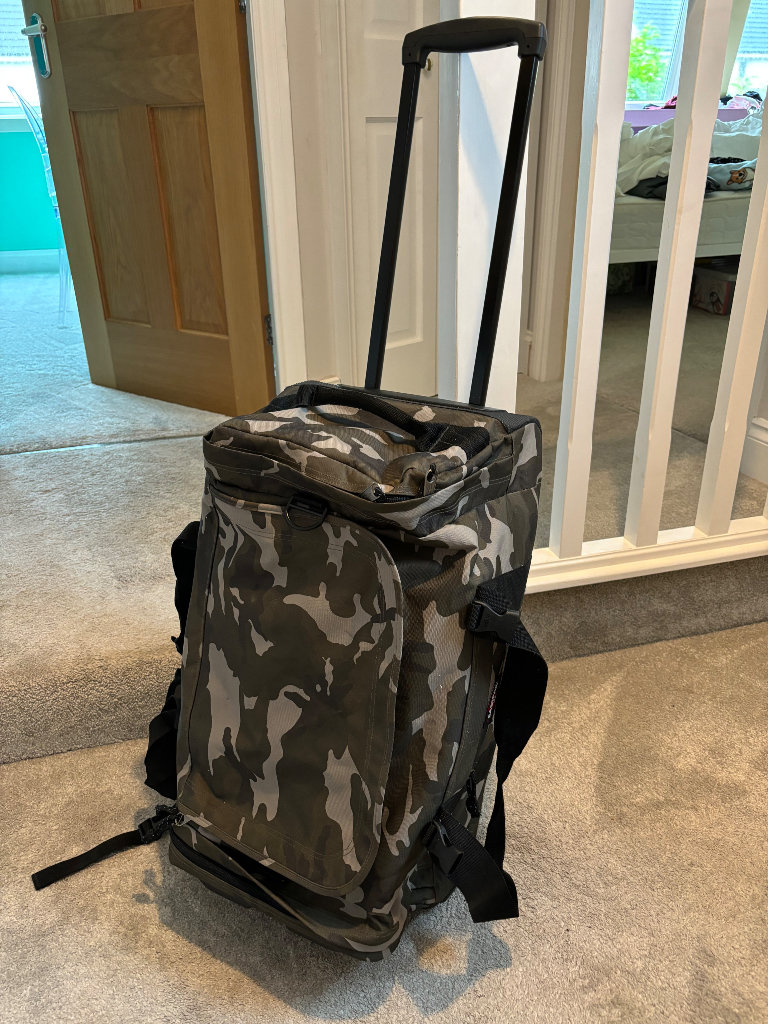 Eastpak travel holdall 40L