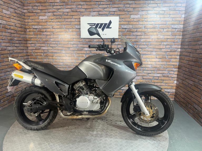Honda XL 125 VARADERO - NATIONWIDE DELIVERY - 12 MONTH MOT 