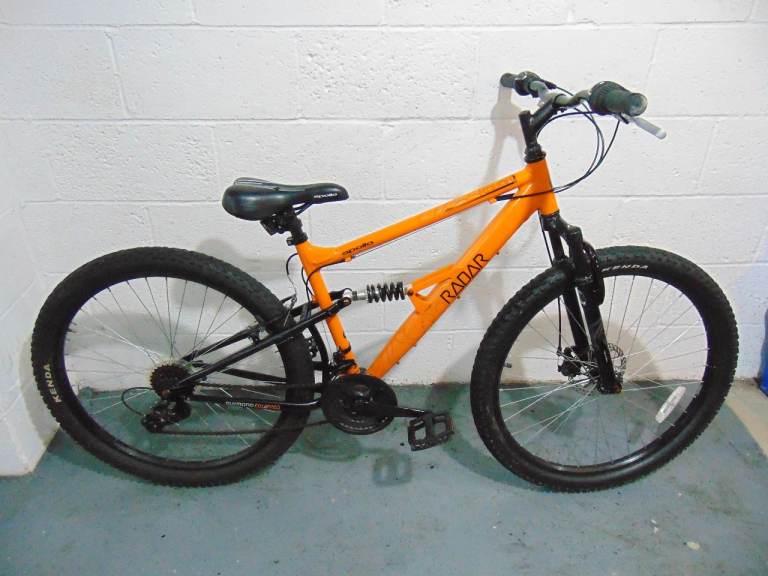 Aluminium Full/Dual Suspension Apollo Radar (17 inch frame) Mountain Bike (free local delivery)