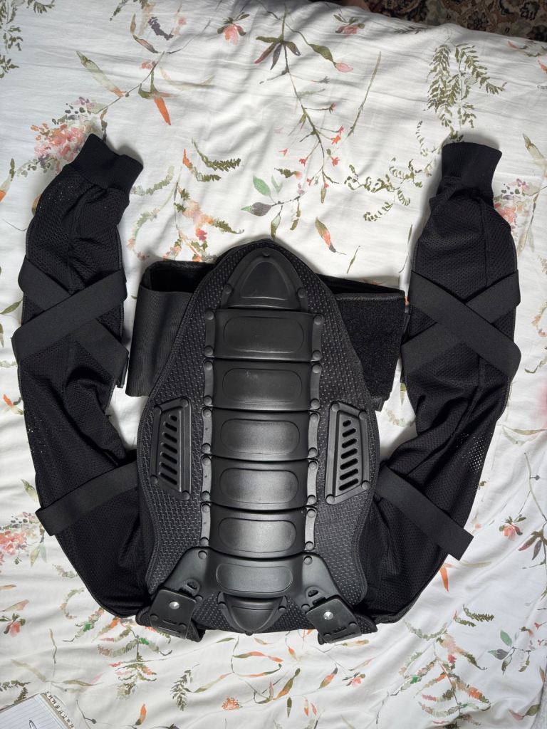Men’s XXL Scorpion Spine Guard CE Body Armour Motorbike Protection Hardly Used