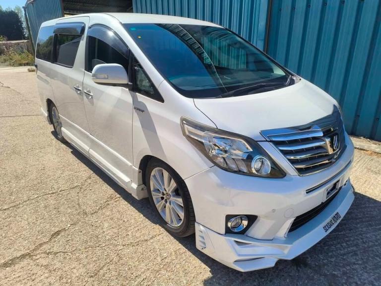 2012 Toyota Alphard Executive lounge  MPV Petrol Manual