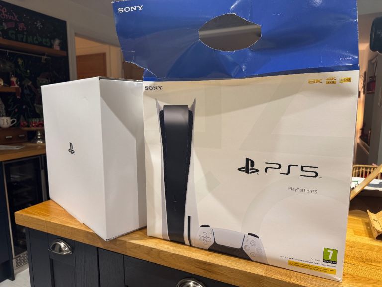 Original PlayStation 5 825GB Disc Edition