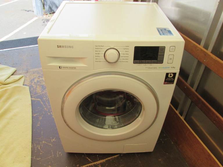 SAMSUNG 9kg WASHER (SEE DETAILS BELOW) at HAVEN TRUST CHARITY SHOP 