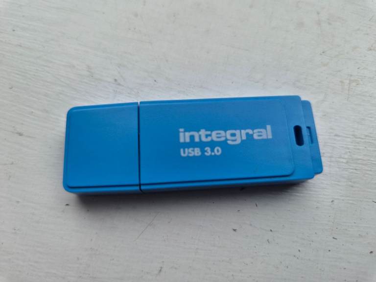 FS Integral USB 3.0 Flash Drive 32GB - Blue