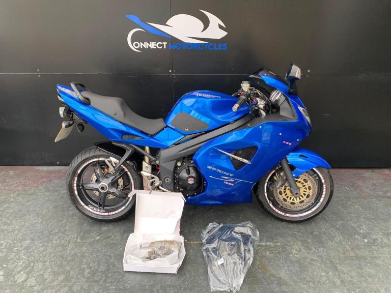 TRIUMPH SPRINT ST 1050 PROJECT BIKE 2005 HPI CLEAR