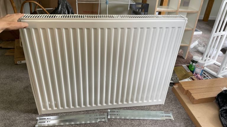 AS NEW Kudox Type 11 Radiator 600 x 800mm (60cm x 80cm) single panel - Perfect condition (Croydon) 