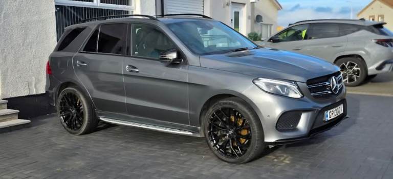 Mercedes GLE NIGHT EDITION 350 AMG bmw audi porsche tesla range rover