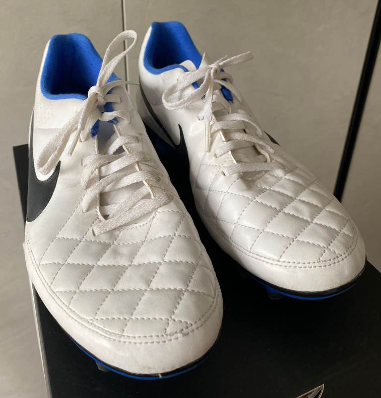 Nike Tiempo Mens Football Boots, UK 8