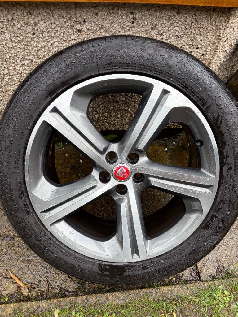 GENUINE JAGUAR F PACE 20” INCH ALLOY WHEELS