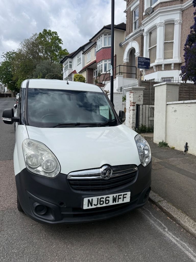 Vauxhall combo1.3 ULEZ COMPLIANT 