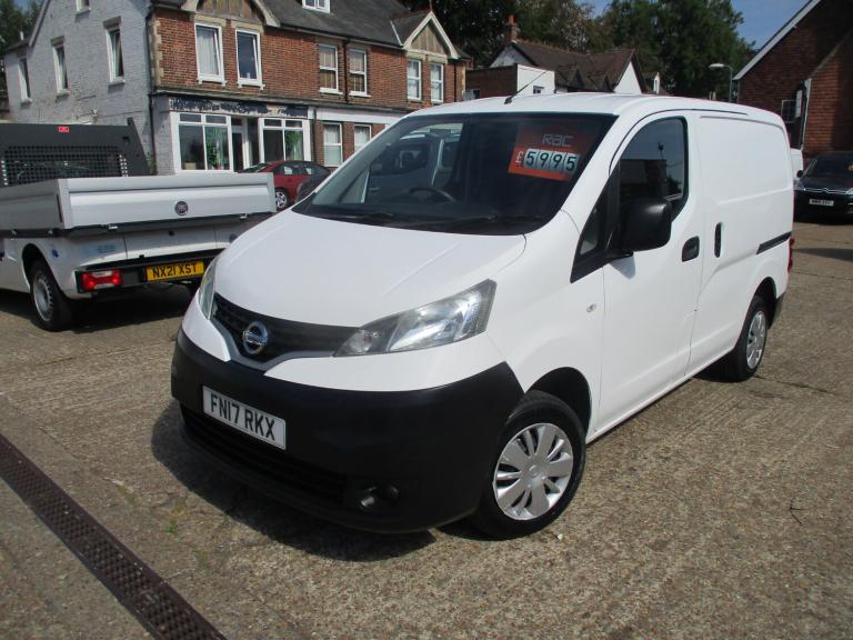2017 Nissan NV200 1.5 dCi Acenta Van Euro 6 CAR DERIVED VAN Diesel Manual