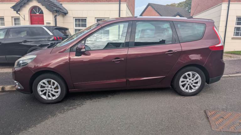 image for Renault, GRAND SCENIC, MPV, 2014, Manual, 1461 (cc), 5 doors