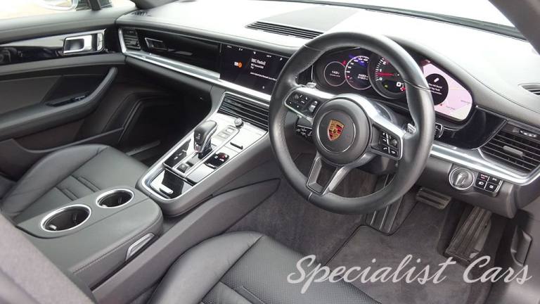 2017 Porsche Panamera 3.0 V6 4 Saloon 5dr Petrol PDK 4WD Euro 6 (s/s) (330 ps) Hatchback Petrol A...
