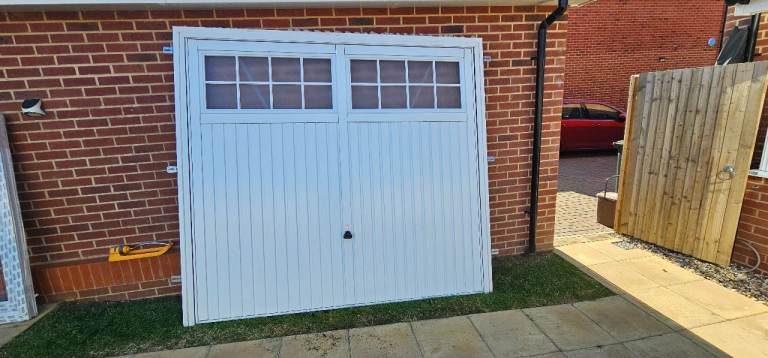Garador door, Garage door
