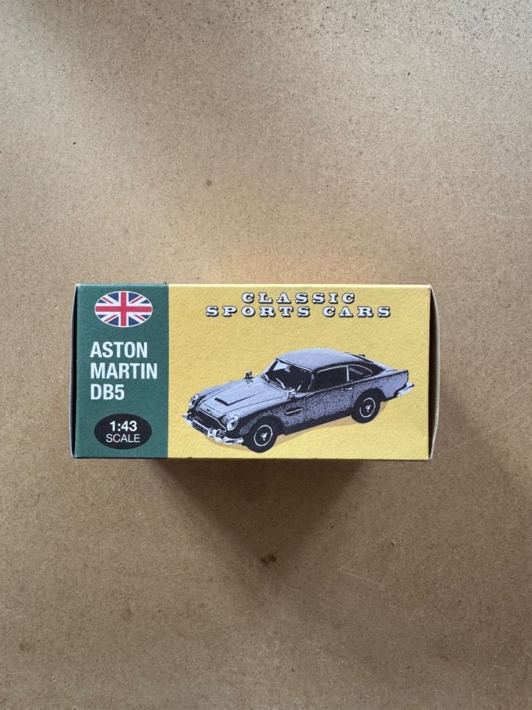 Aston Martin DB5 Classic British Sports Cars 1:43 Scale Atlas Editions