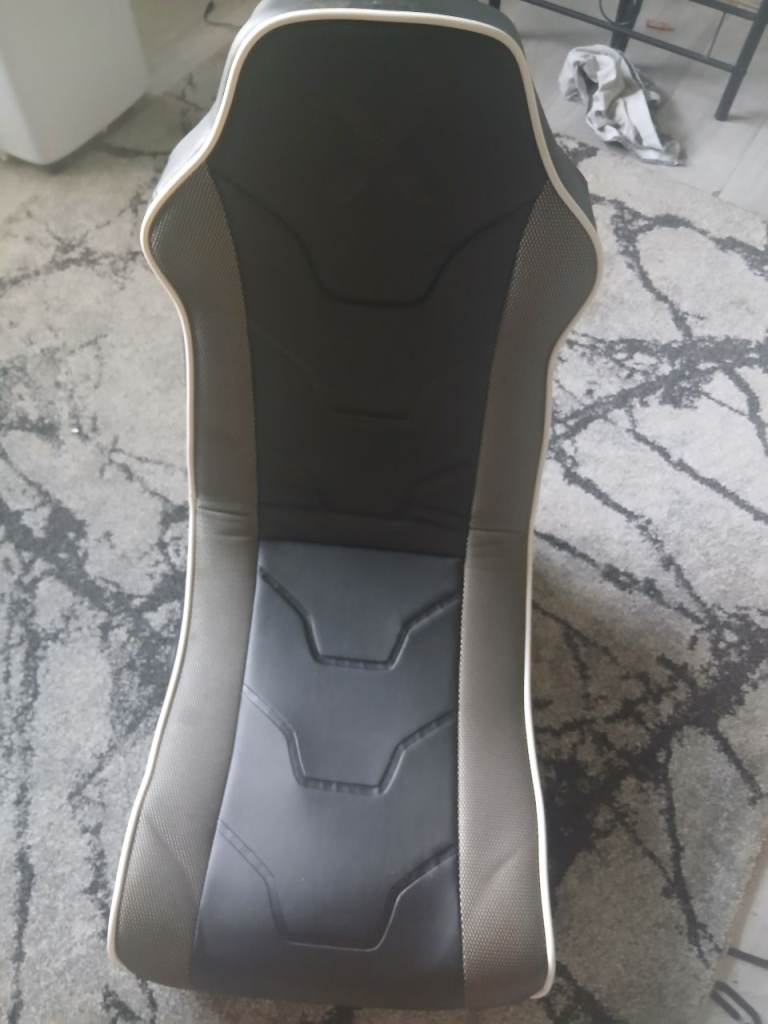 Kids gaming chair 