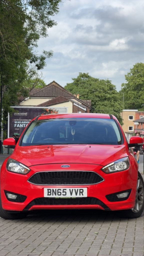 Ford, FOCUS, Hatchback, 2015, Manual, 999 (cc), 5 doors